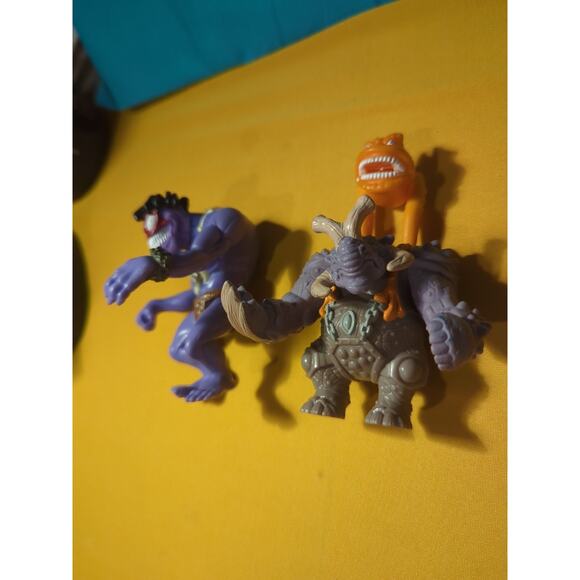 2 1998 Vintage Small Soldiers Gorgonites Dreamworks Burger King Figures - Picture 3 of 4